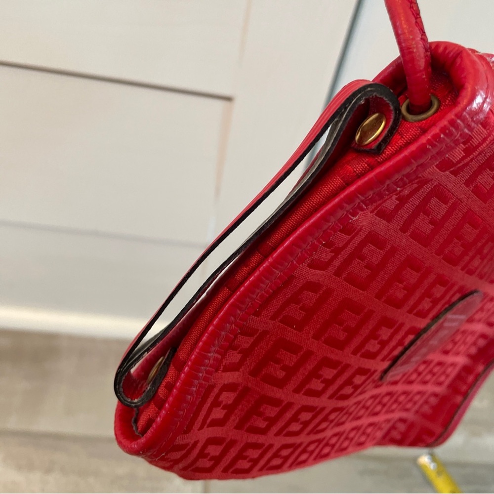 Elegant fashion Crossbody Bag - Picture 11 of 14